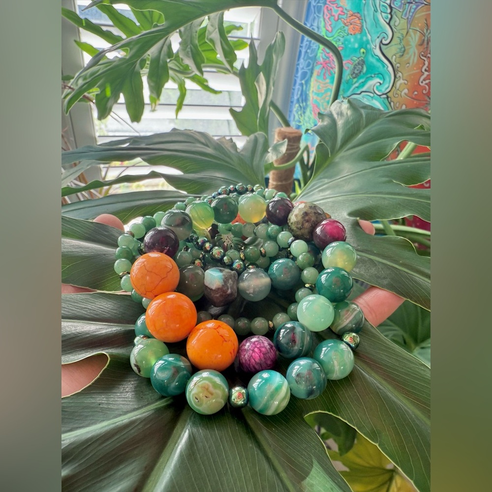 Banded Agate & Hematite bracelet (one) - Picture 9 of 9